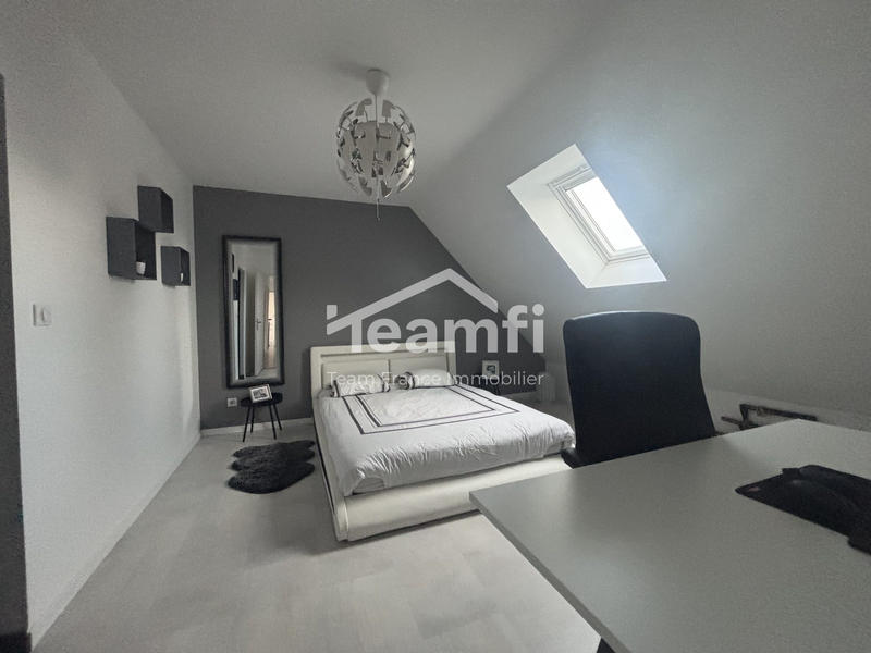 Maison contemporaine - 176 m² - 6 pièces