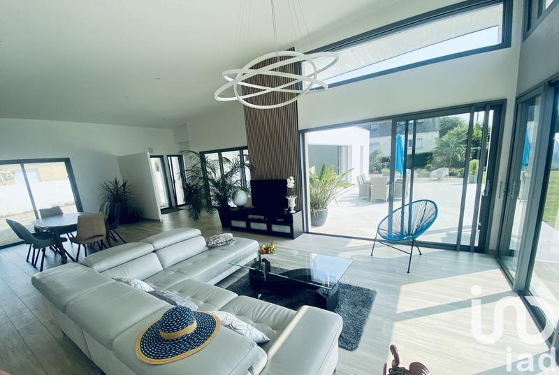 Maison de maîtres - 215 m² - 6 pièces