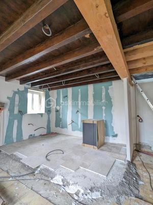 Maison en pierre - 105 m² - 3 pièces