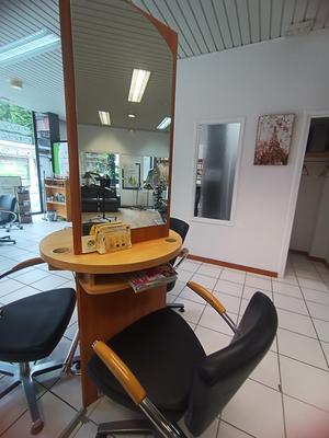 Local commercial - 149 m² - 2 pièces