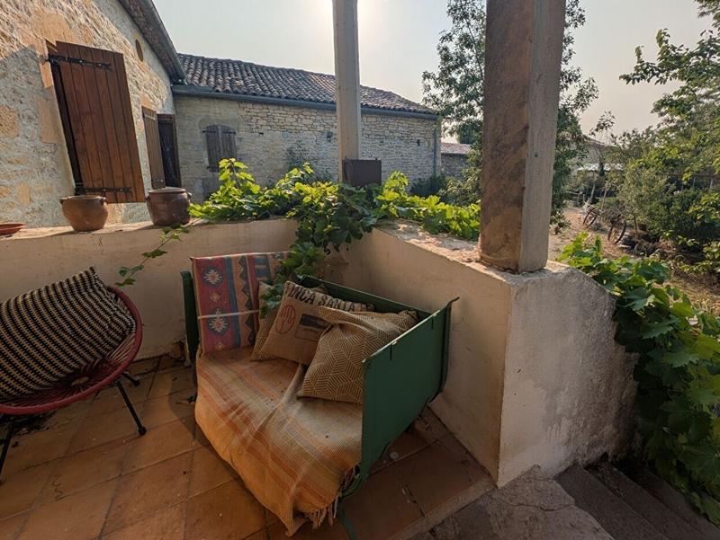 Maison - 196 m² - 7 pièces