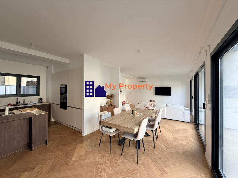 Maison - 110 m² - 6 pièces