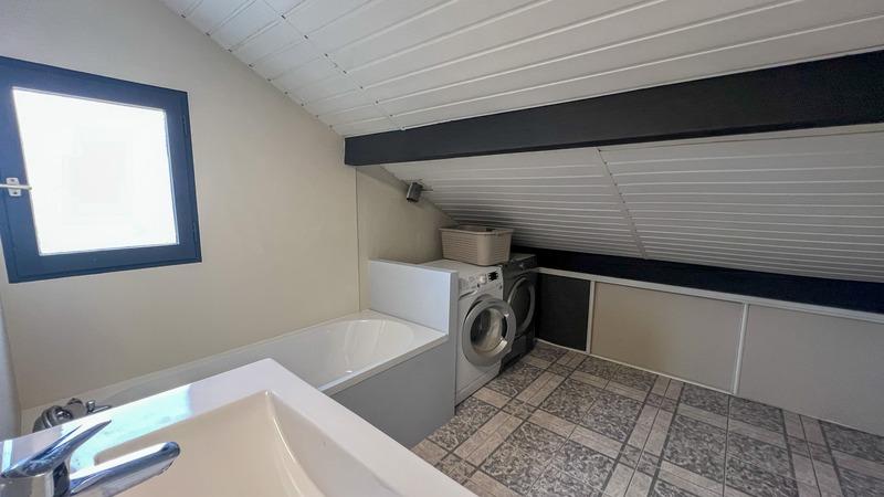 Maison - 115 m² - 6 pièces