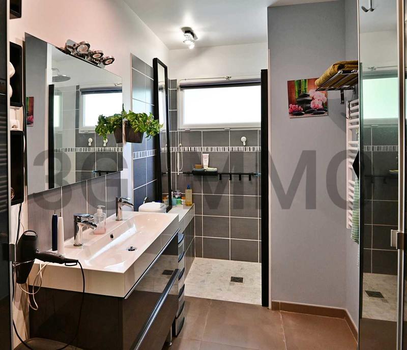 Bastide - 235 m² - 6 pièces