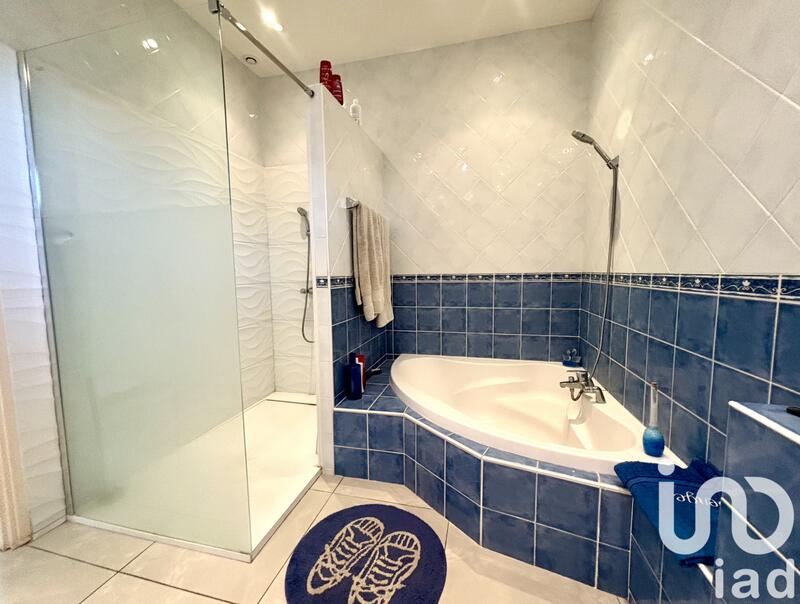 Maison de maîtres - 216 m² - 6 pièces