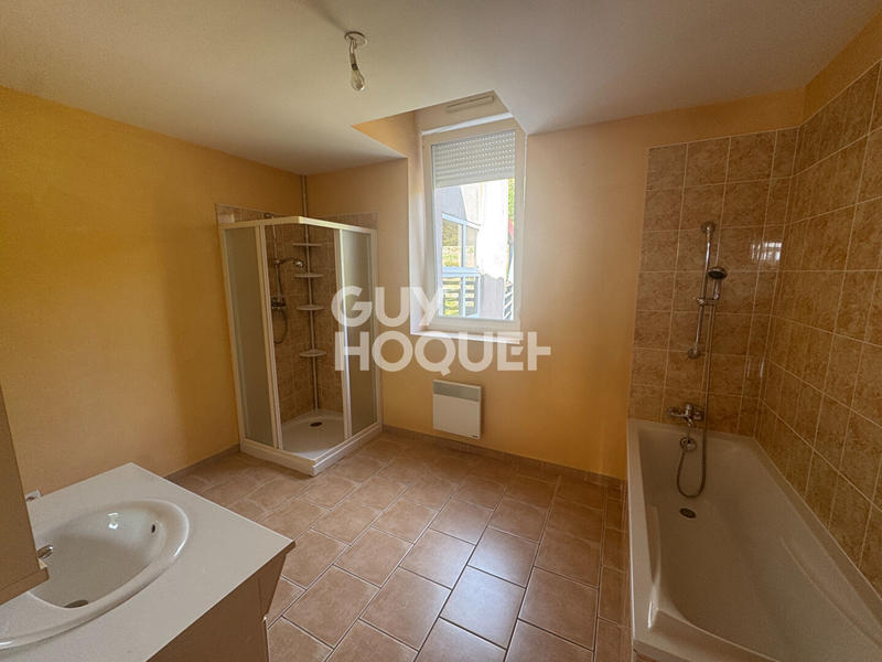 Appartement - 98 m² - 4 pièces