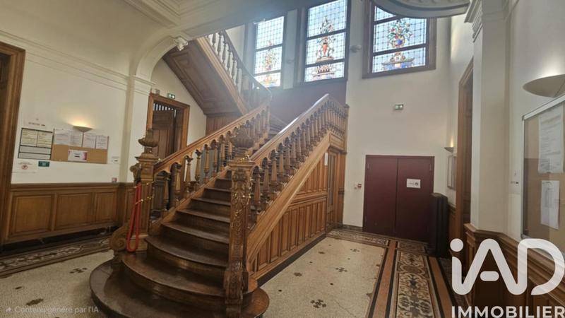 Maison - 790 m² - 21 pièces