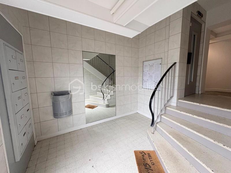 Appartement - 77 m² - 3 pièces