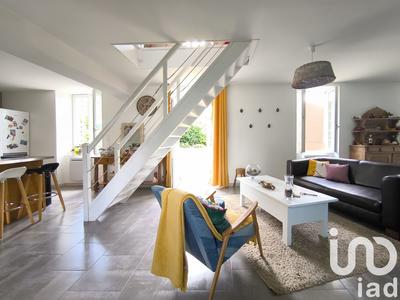 Maison - 91 m² - 5 pièces