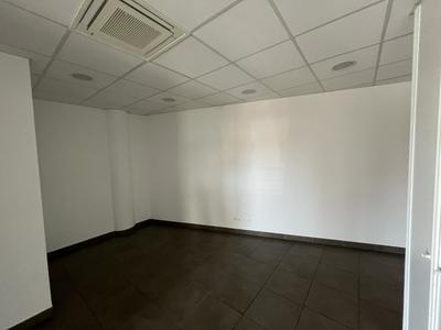 Bureau - 56 m²