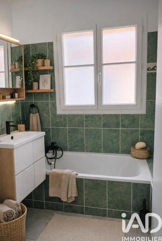 Maison - 80 m² - 4 pièces