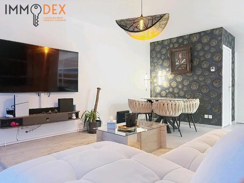 Appartement - 60 m² - 2 pièces