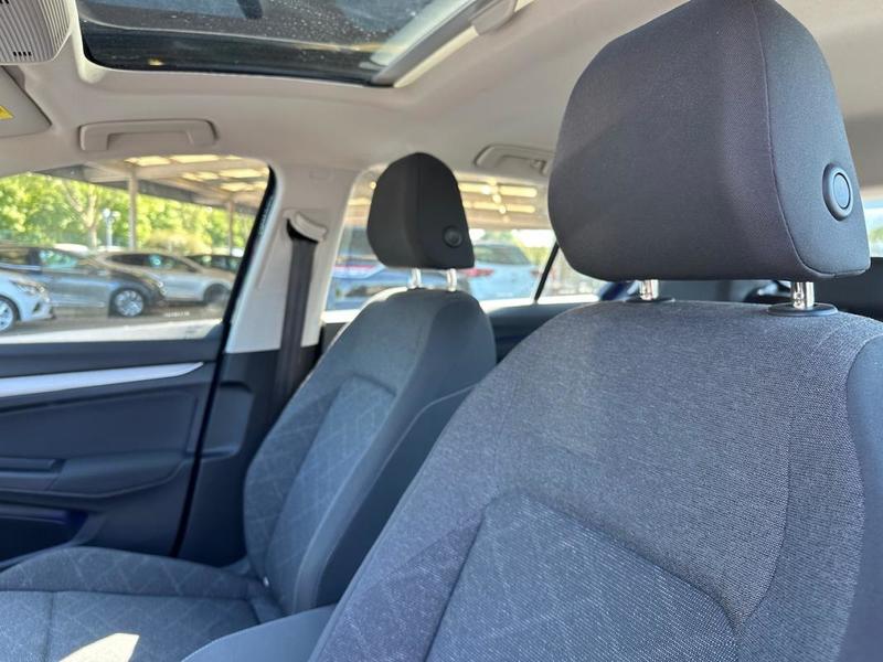 Volkswagen Golf VIII 1.0 Tsi Opf 110 Life Business Dsg7