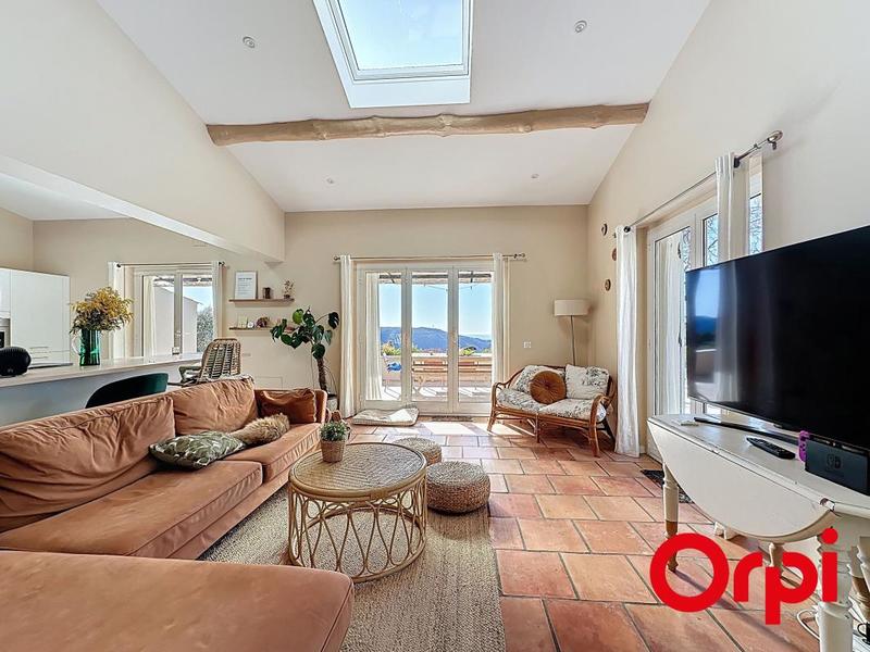 Villa - 150 m² - 5 pièces