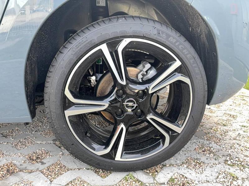 Opel Corsa 1.2 Turbo Hybrid 136 ch e-Dct6 Gs