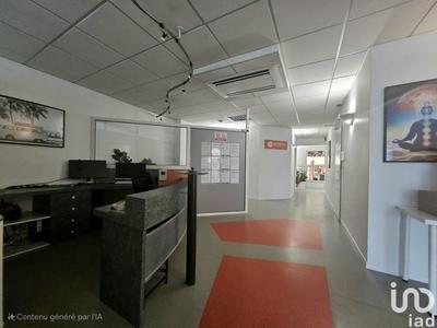 Local commercial - 302 m²