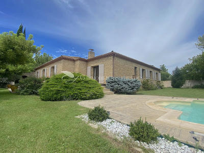 Villa - 230 m² - 5 pièces