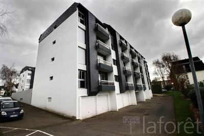 Parking / Garage - 9 m²