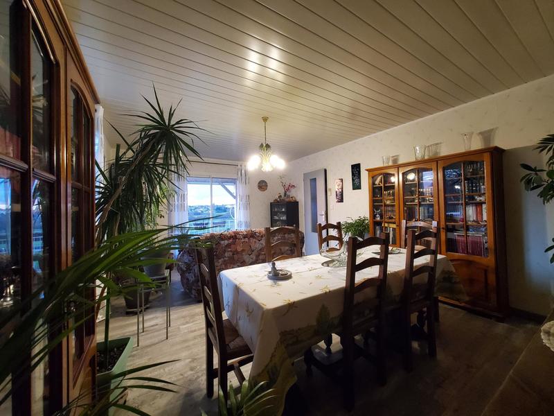 Maison - 145 m² - 5 pièces