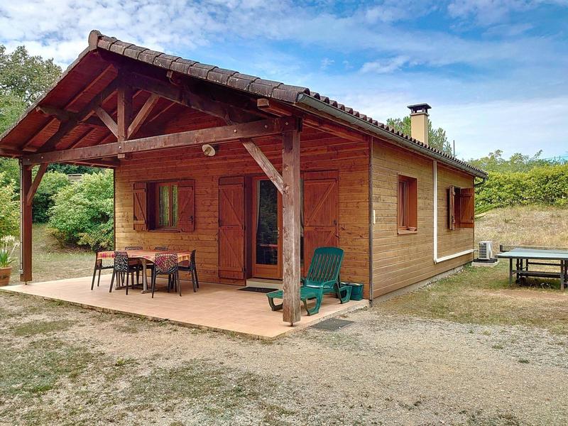 Maison - 596 m² - 32 pièces