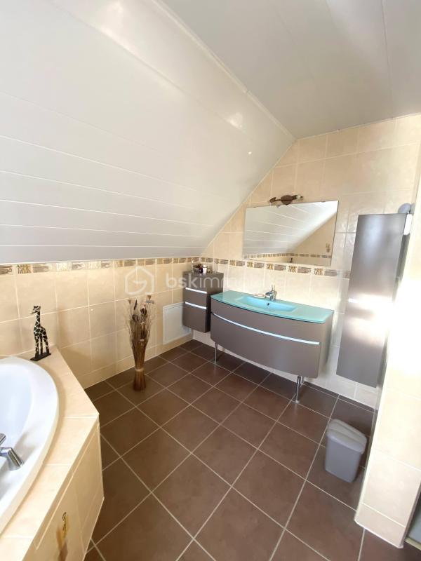 Villa - 130 m² - 5 pièces