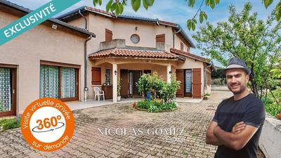 Maison - 178 m² - 7 pièces