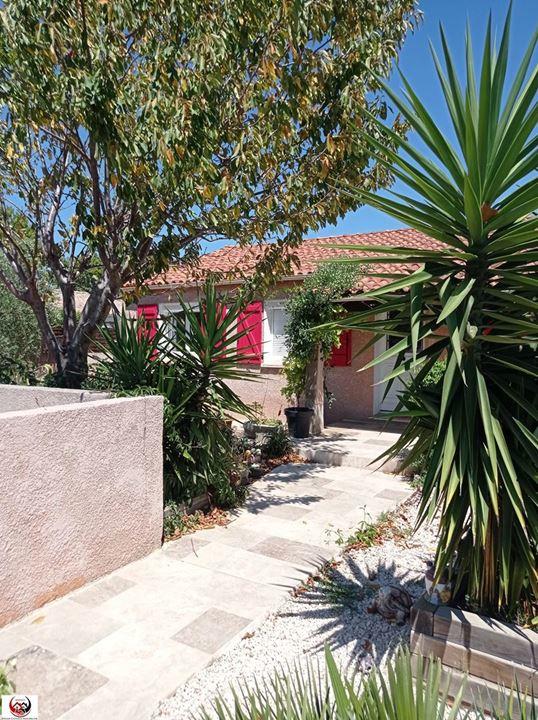 Villa - 80 m² - 5 pièces