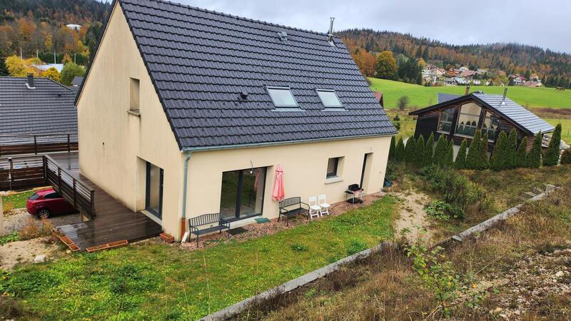 Maison - 200 m² - 5 pièces