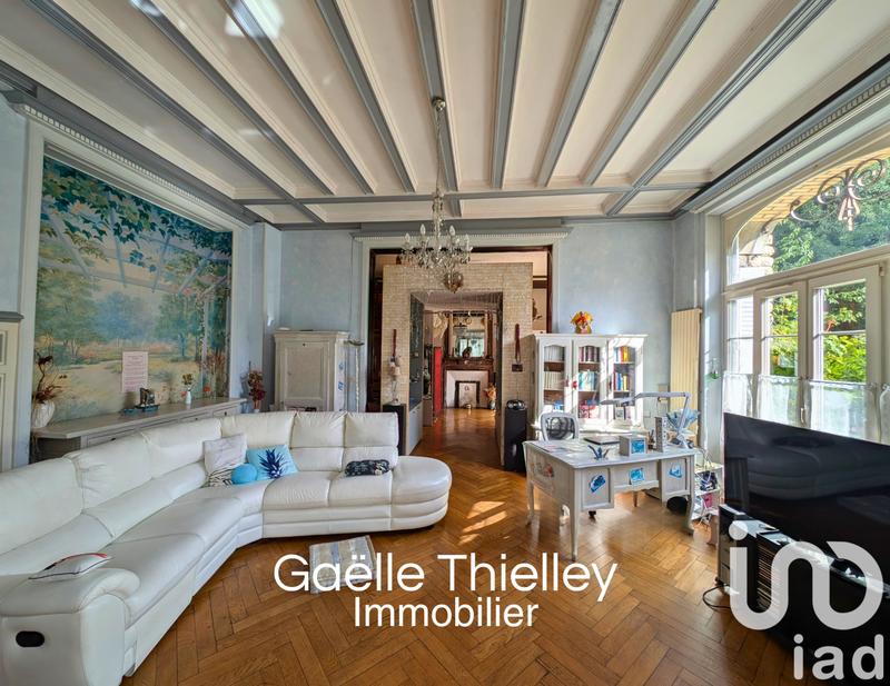 Loft - 121 m² - 3 pièces