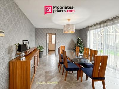 Maison - 152 m² - 7 pièces