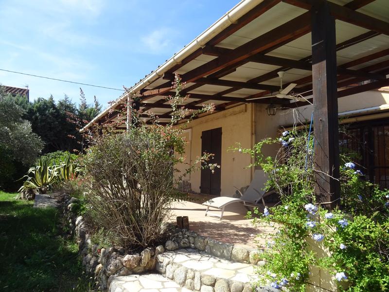 Villa - 162 m² - 6 pièces