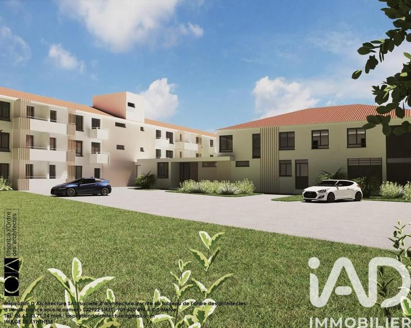 Immeuble - 2 200 m²