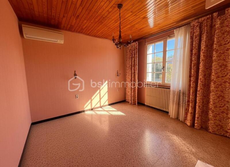 Maison - 144 m² - 6 pièces