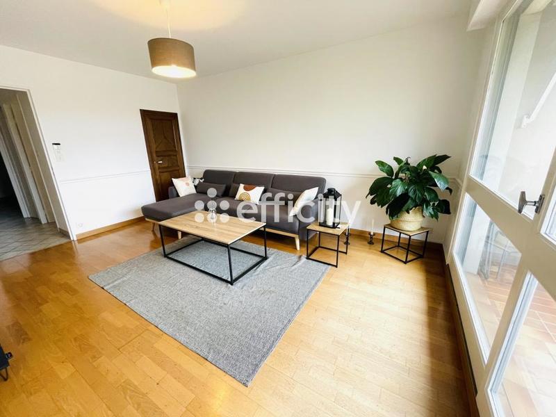 Appartement - 64 m² - 3 pièces