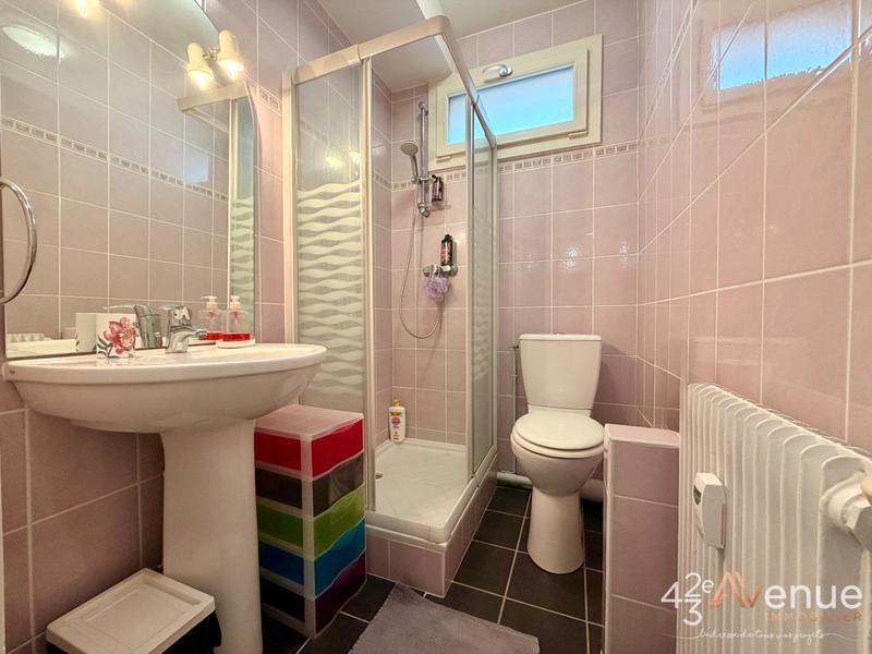 Appartement - 144 m² - 5 pièces