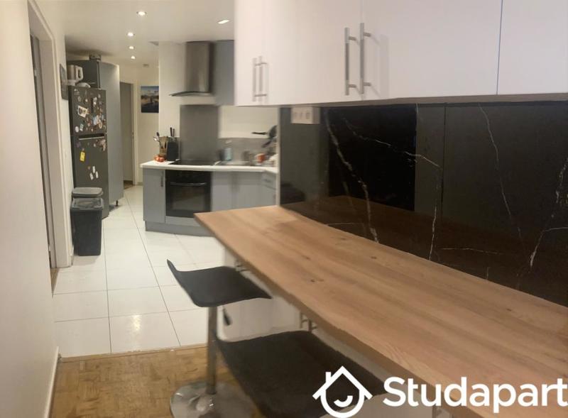 Chambre - 14 m² - 1 pièce