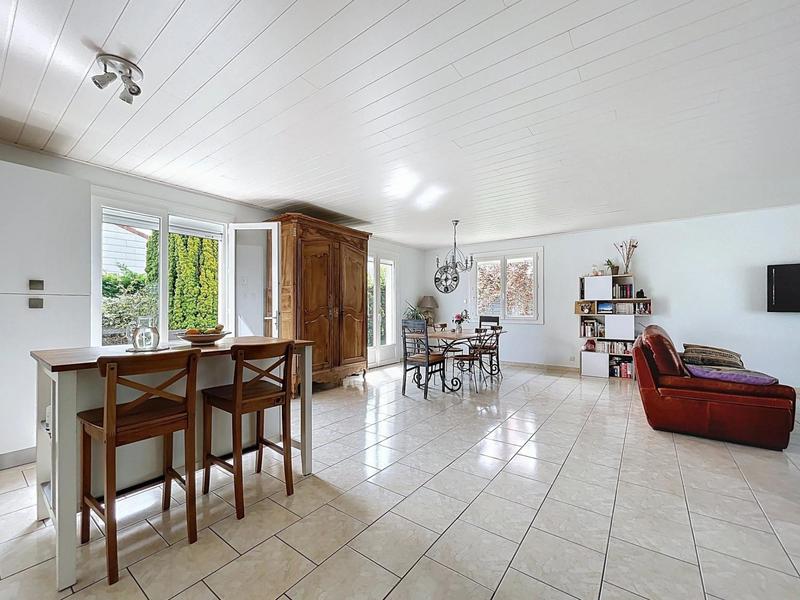 Maison - 106 m² - 5 pièces