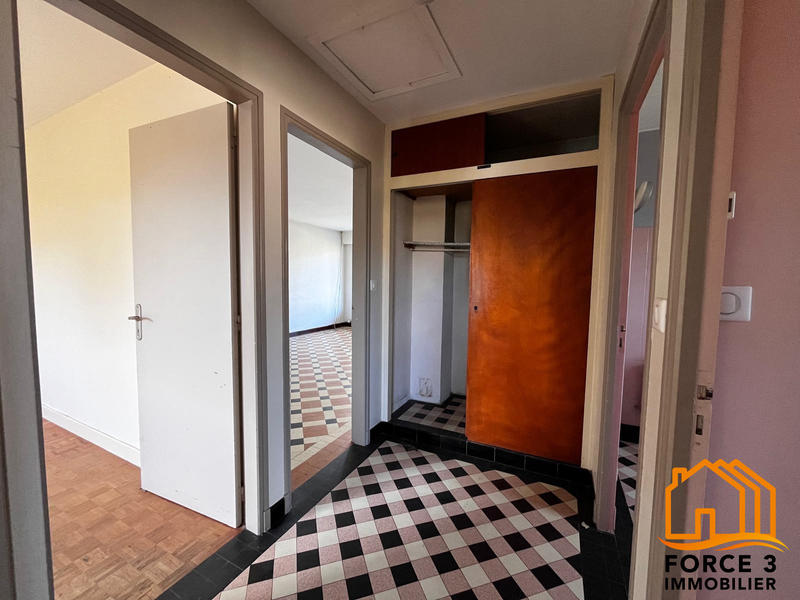 Maison - 121 m² - 5 pièces