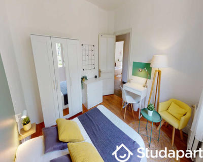 Chambre - 170 m² - 1 pièce