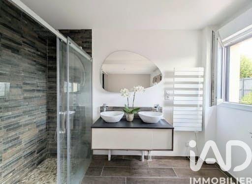 Maison - 157 m² - 6 pièces