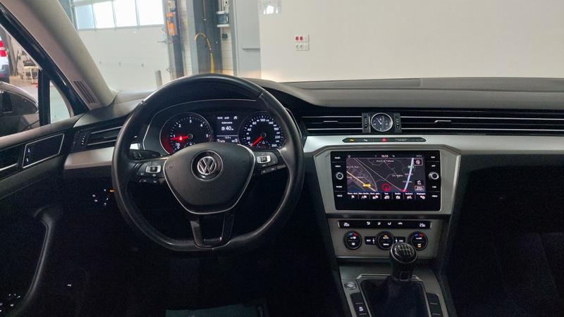 Volkswagen Passat Sw 2.0 Tdi 150 Confortline Bmt