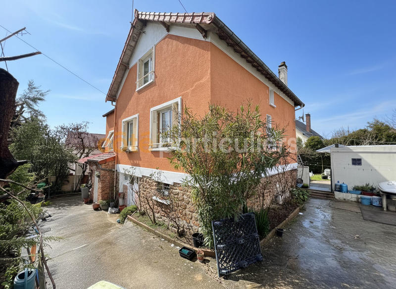 Maison - 225 m² - 6 pièces