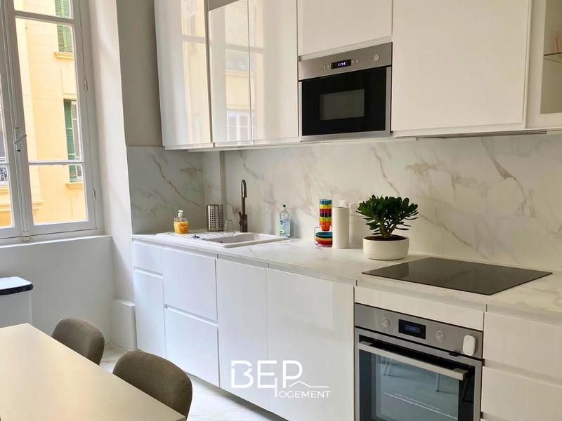 Appartement - 70 m² - 3 pièces