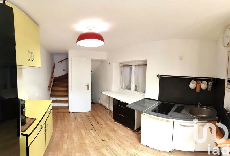 Maison de ville - 30 m² - 3 pièces