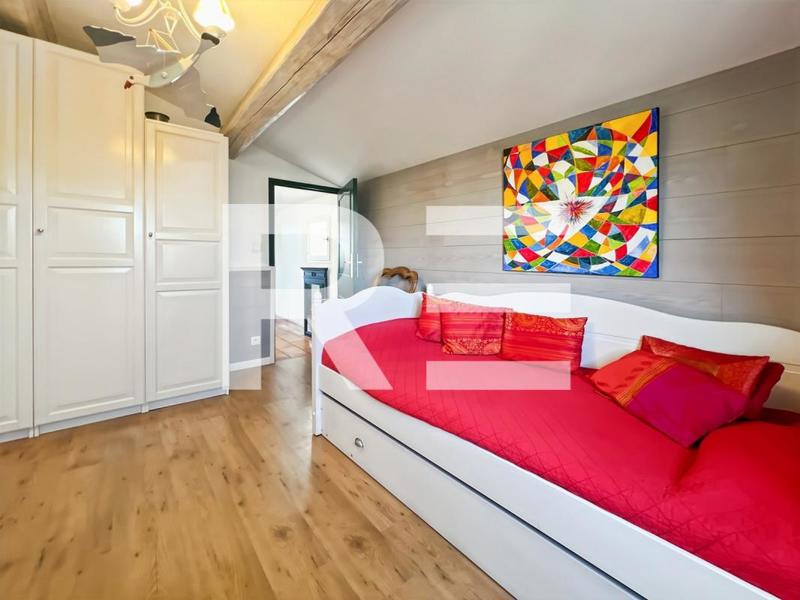 Maison - 137 m² - 4 pièces