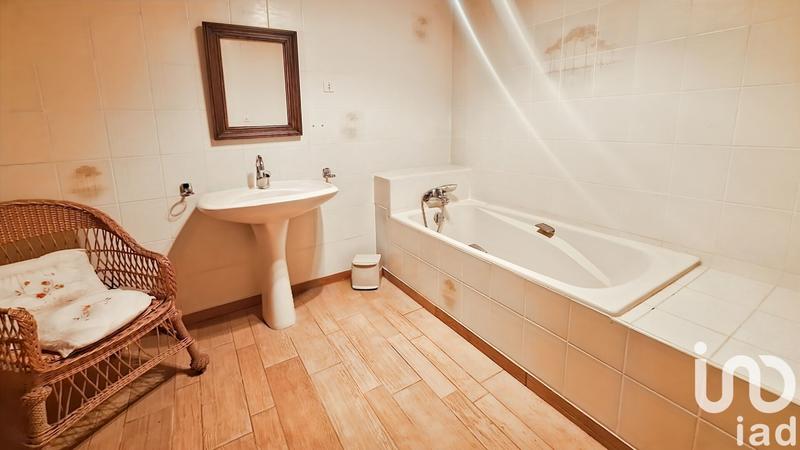 Maison - 170 m² - 7 pièces