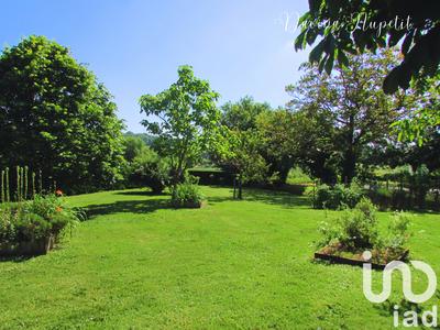 Maison - 212 m² - 8 pièces