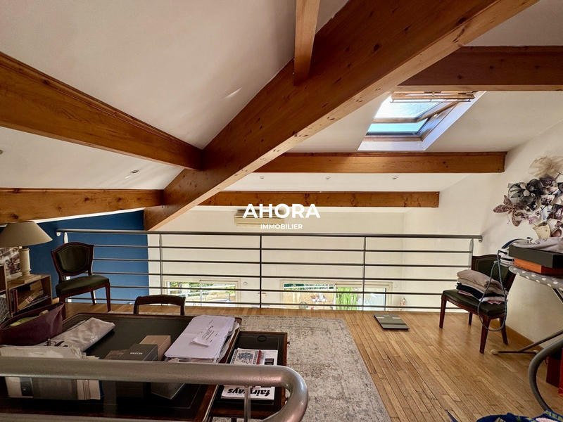 Appartement - 89 m² - 3 pièces