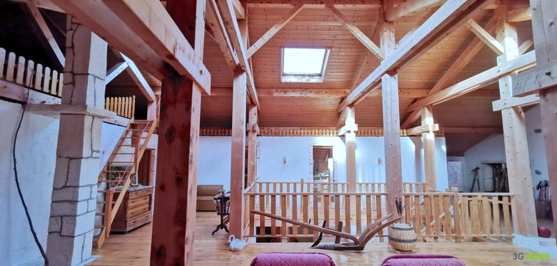 Maison en pierre - 441 m² - 13 pièces