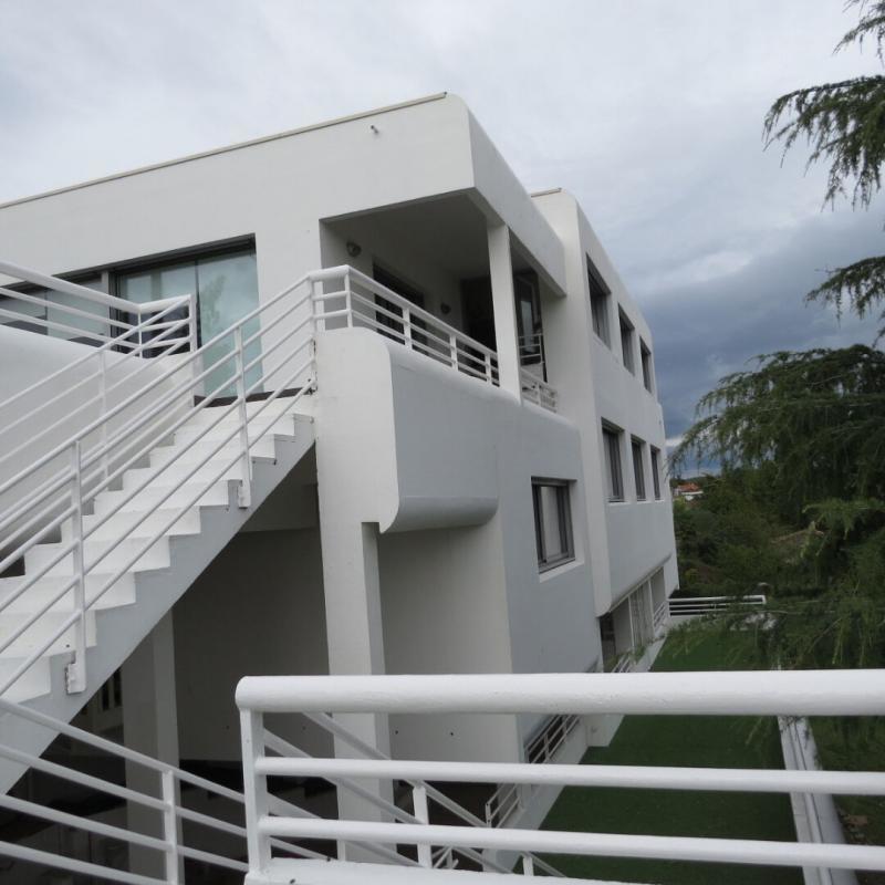 Villa - 265 m² - 9 pièces